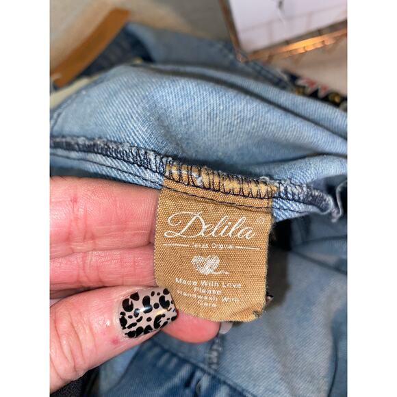 Delila Embroidered Fringe Stunning Blue Jean Button Down Denim Jacket Large NWT - Picture 11 of 12